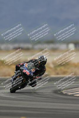 media/Nov-15-2025-Race Pace (Sat) [[8de605a2d8]]/Non Verified Riders (1st 20 Minutes)/Turn 4 (1010am)/